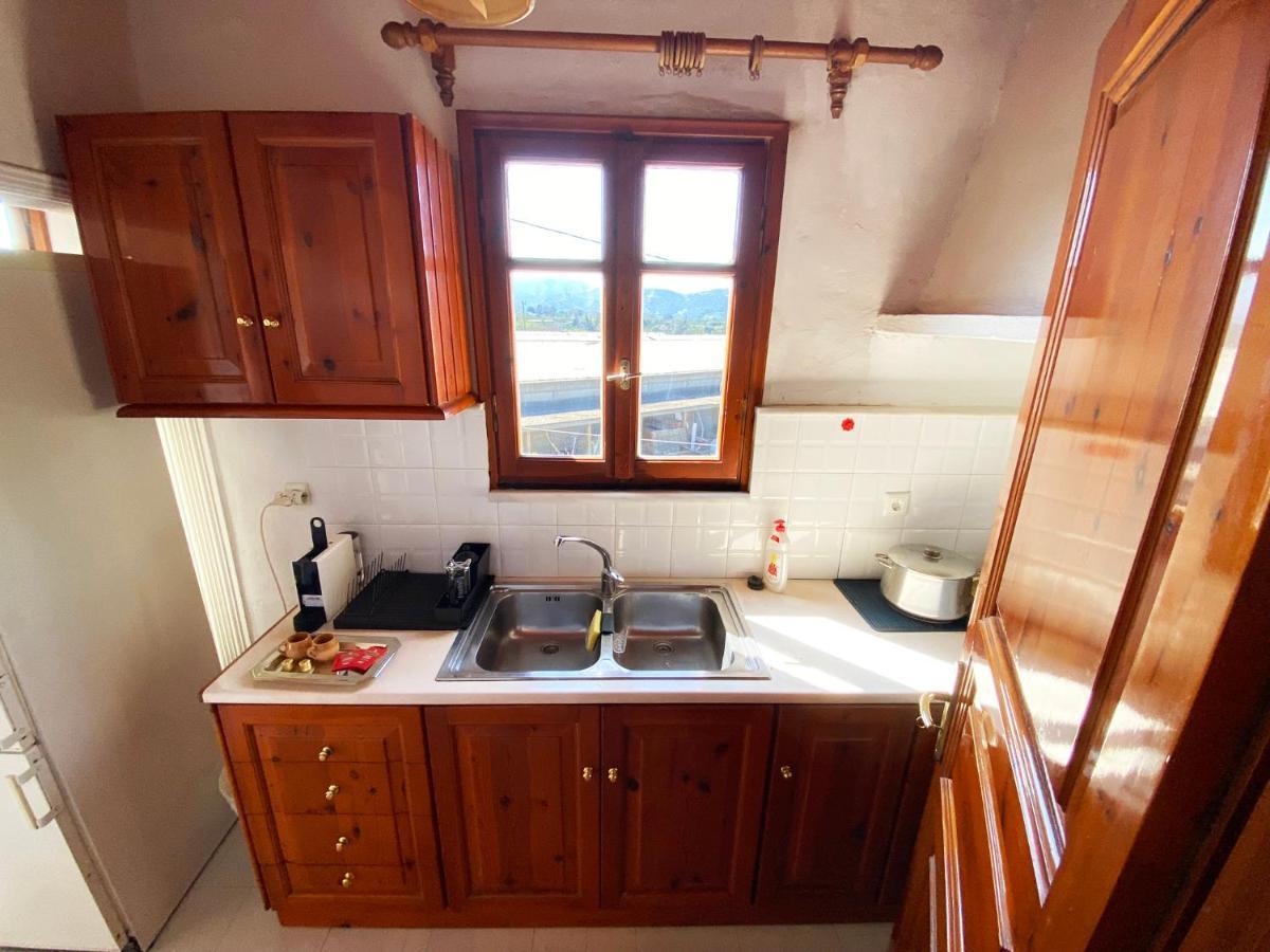 Dusk Apartments With Stunning Mountain View Chania  Exterior photo